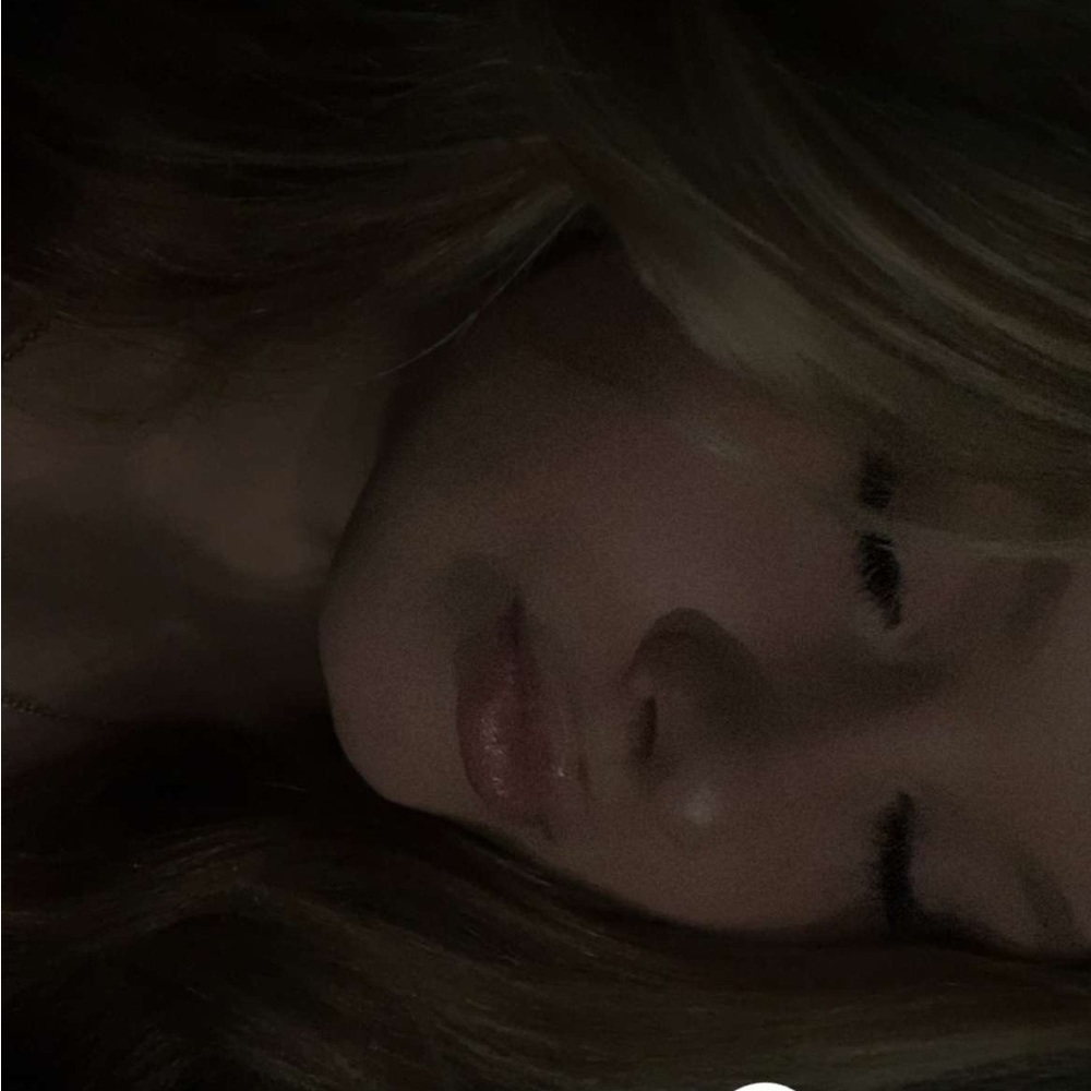 Meet your Posher, Hailey